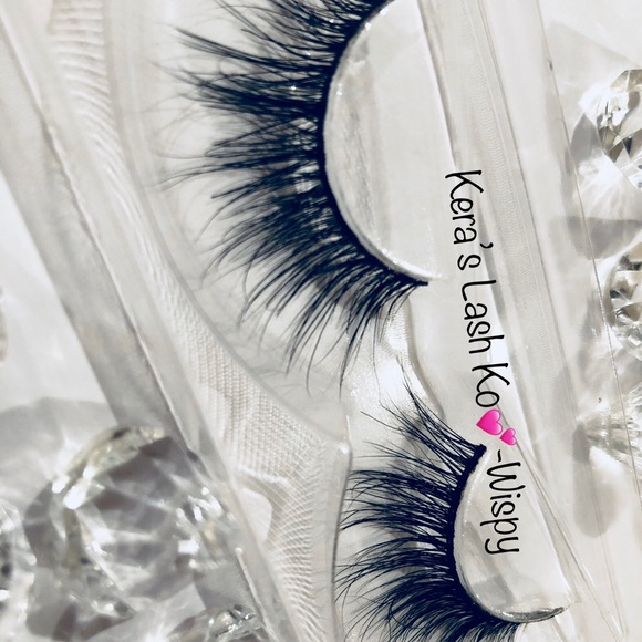 Mink lashes💕 more styles on my website⬆️ - Picture 2 of 4